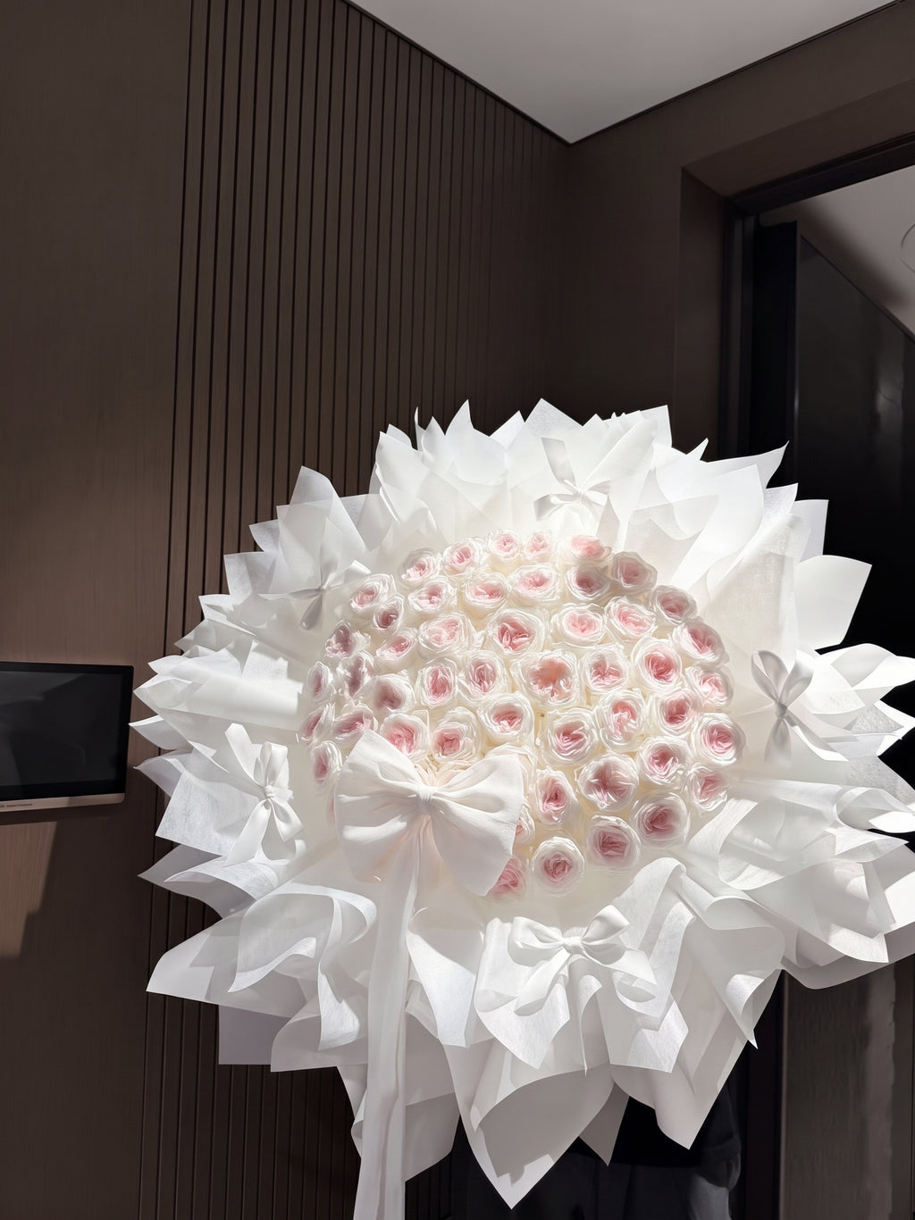 AUSTIN ROSE EVERLASTING BOUQUET