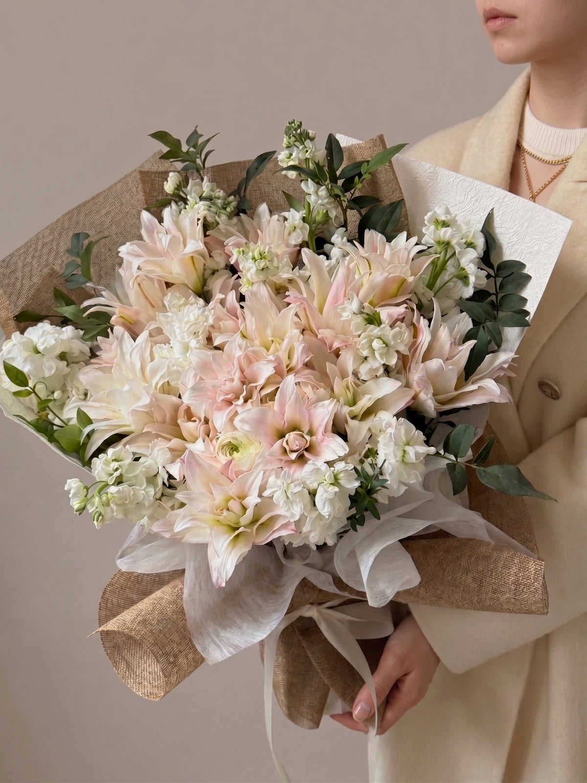 IVORY BLUSH LILY