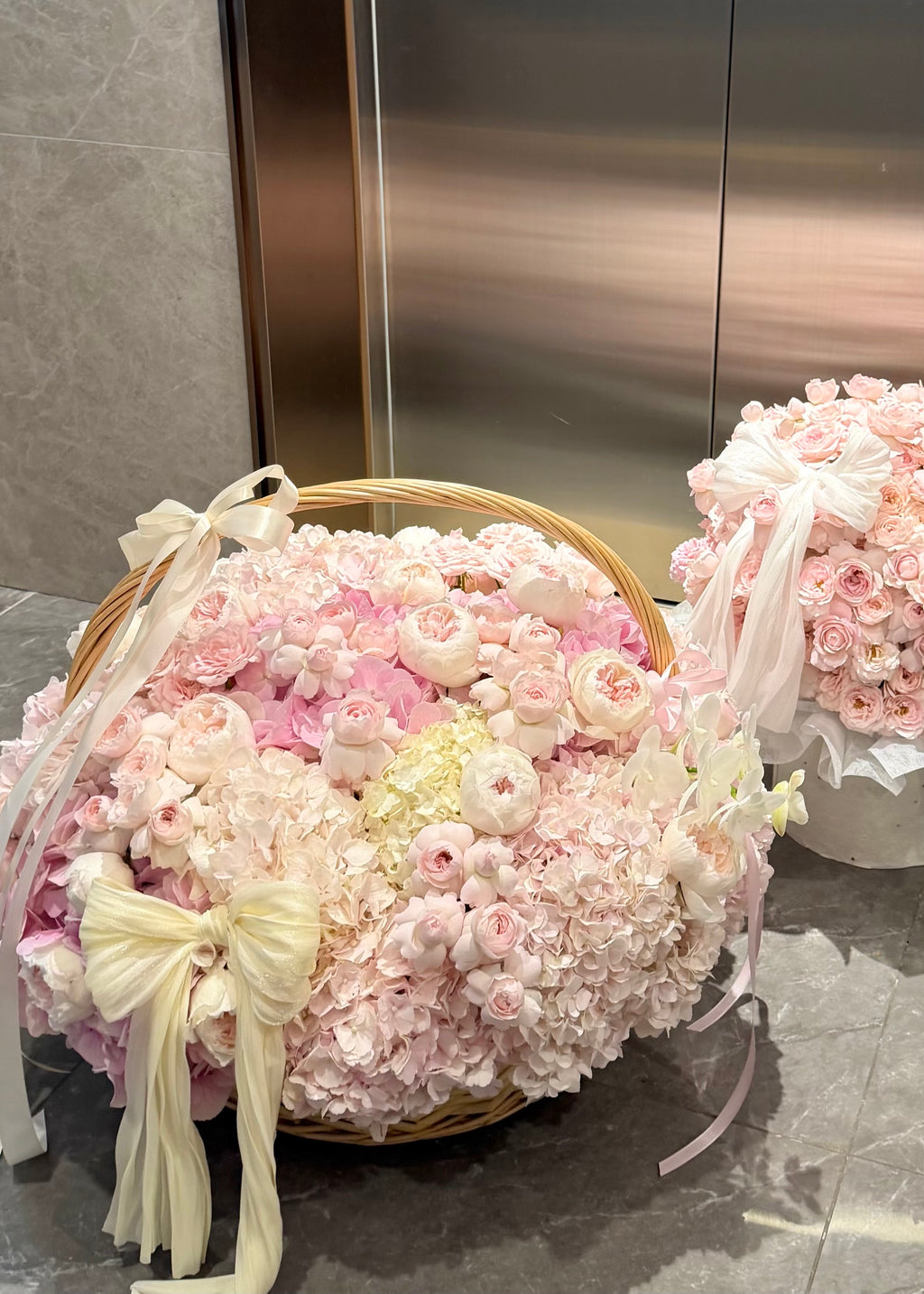 ROSE MERINGUE
